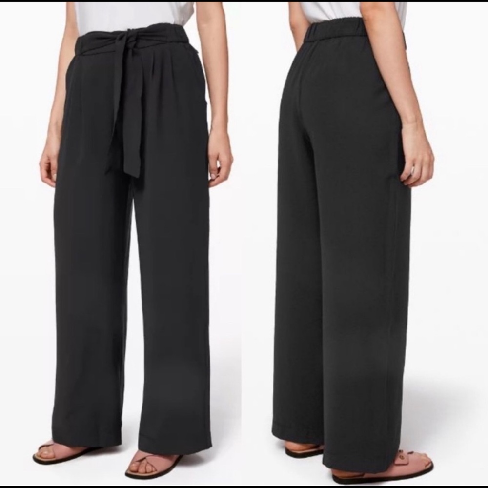Lululemon wide leg trouser, no longer sold